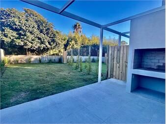 https://www.gallito.com.uy/venta-de-ph-en-housing-con-3-dormitorios-en-carrasco-norte-inmuebles-27565615