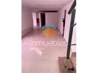 https://www.gallito.com.uy/alquiler-local-comercial-2-baños-en-roosevelt-180-mts-2-inmuebles-23191082