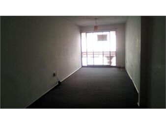 https://www.gallito.com.uy/al-frente-living-muy-amplio-con-renta-inmuebles-24097915