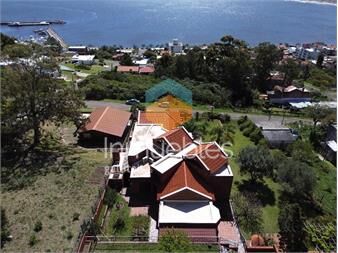 https://www.gallito.com.uy/cerro-san-antonio-casona-con-vista-parque-de-1500-m2-inmuebles-27374041
