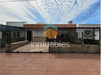 https://www.gallito.com.uy/venta-dos-casas-en-mismo-padron-–-barrio-brazo-oriental-inmuebles-24986421