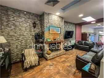 https://www.gallito.com.uy/se-vende-casa-en-punta-carretas-4-dormitorios-y-garaje-inmuebles-25519197