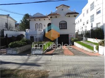 https://www.gallito.com.uy/hermosa-casa-de-categoria-construccion-bello-reboratti-inmuebles-25729906
