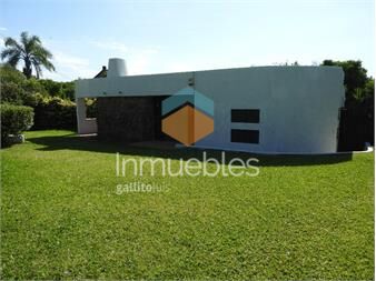 https://www.gallito.com.uy/a-metros-del-mar-excelente-casa-y-calidad-constructiva-inmuebles-24668720