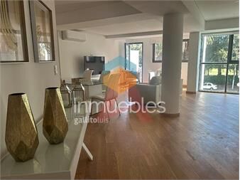 https://www.gallito.com.uy/alquiler-exclusivo-apartamento-frente-al-golf-con-muebles-inmuebles-23892087