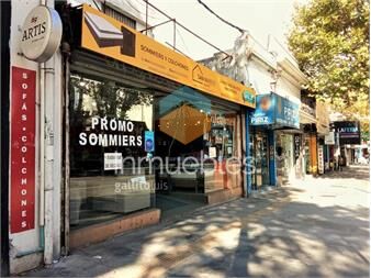 https://www.gallito.com.uy/ubicado-estrategicamente-sobre-avenida-8-de-octubre-esquina-inmuebles-27287640