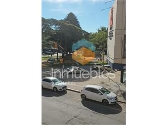 https://www.gallito.com.uy/inversores-2-aptos-soleados-vista-a-la-plaza-120-y-130-m2-inmuebles-27297512