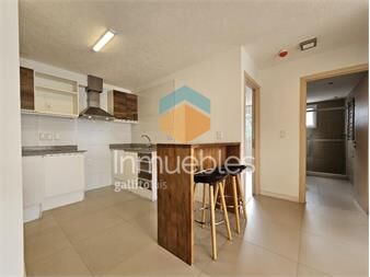 https://www.gallito.com.uy/venta-2-dormitorios-cochera-y-amplia-terraza-en-bella-vista-inmuebles-27448483