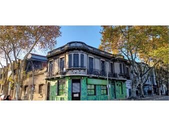 https://www.gallito.com.uy/hermosa-casa-frente-al-palacio-legislativo-inmuebles-27452965