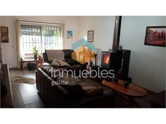 https://www.gallito.com.uy/venta-casa-san-jose-de-carrasco-padron-unico-1-planta-amplia-inmuebles-27453271