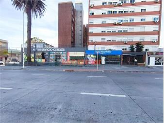 https://www.gallito.com.uy/oportunidad-alquiler-local-comercial-frente-a-nuevo-centro-inmuebles-27489926