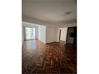 https://www.gallito.com.uy/lindo-apartamento-de-2-dormitorios-a-la-venta-en-el-centro-inmuebles-27522021