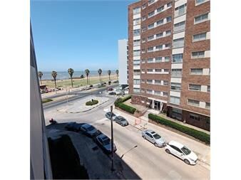 https://www.gallito.com.uy/carace-y-rambla-gandhi-con-garage-y-calefaccion-inmuebles-27569681
