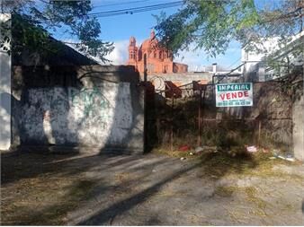 https://www.gallito.com.uy/imperial-vendeterreno-con-mejoras-inmuebles-27569797