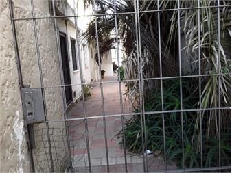 https://www.gallito.com.uy/apartamento-tipo-casita-un-dormitrio-patio-con-parrillero-inmuebles-27576497