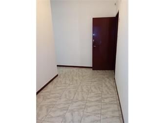 https://www.gallito.com.uy/se-alquila-apto-1dorm-patio-villa-española-camino-corrales-inmuebles-27581939