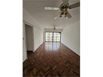 https://www.gallito.com.uy/alquiler-de-apartamento-en-chucarro-y-pereira-inmuebles-27582062