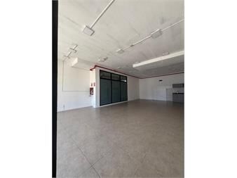 https://www.gallito.com.uy/alquiler-de-local-comercial-la-blanqueda-inmuebles-27599402