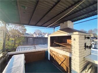 https://www.gallito.com.uy/impecable-triplex-muy-luminoso-inmuebles-27602944