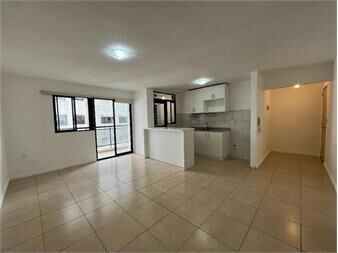 https://www.gallito.com.uy/monoambiente-de-gran-tamaño-con-garaje-en-venta-en-pocitos-n-inmuebles-27615948