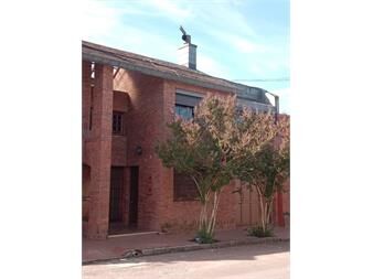 https://web5.gallito.com.uy/casa-en-carmelo-inmuebles-27619238