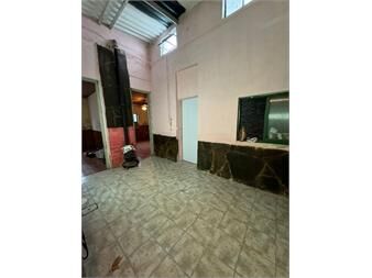https://web5.gallito.com.uy/casa-de-2-dormitorios-ph-con-azotea-de-uso-exclusivo-inmuebles-27631888