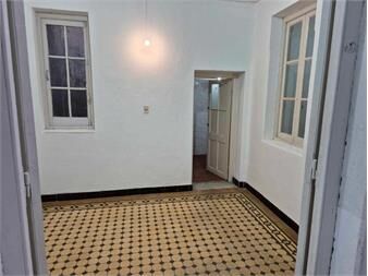 https://www.gallito.com.uy/en-alquiler-apto-2-dorm-calle-julio-herrera-y-obes-centro-inmuebles-27639327