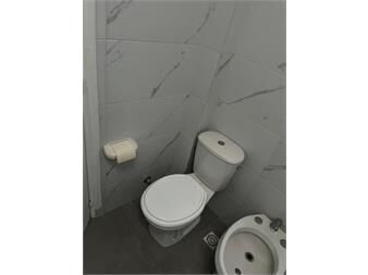 https://www.gallito.com.uy/av-gral-flores-y-andres-lamas-inmuebles-27642129