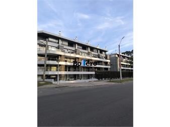 https://www.gallito.com.uy/hermoso-apto-en-punta-del-este-no-dude-en-llamar-inmuebles-27642470