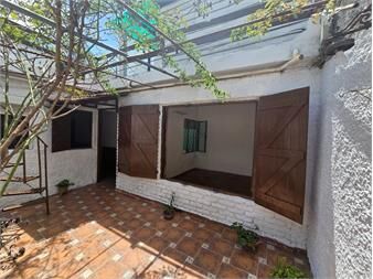 https://web5.gallito.com.uy/venta-casa-2-dormitorios-patio-azotea-transitable-segura-inmuebles-27651733