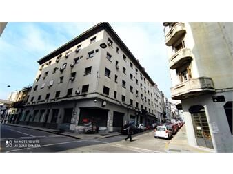 https://www.gallito.com.uy/oficina-amplia-en-ciudad-vieja-buena-ubicacion-inmuebles-27657773
