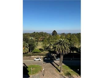 https://www.gallito.com.uy/1-dormitorio-con-garaje-terraza-a-estrenar-frente-al-golf-inmuebles-27662799