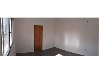 https://web5.gallito.com.uy/se-alquila-de-2-dormitorios-proximo-av-san-martin-cerrito-inmuebles-27667220