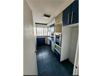 https://www.gallito.com.uy/alquilo-apartamento-reciclado-2-dormitorios-en-malvin-inmuebles-27679219