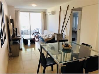 https://www.gallito.com.uy/excelente-apartamento-en-playa-mansa-inmuebles-18410470