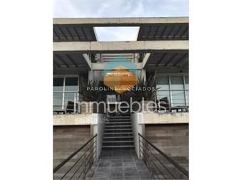 https://www.gallito.com.uy/departamento-en-venta-de-3-dormitorios-en-la-barra-punta-de-inmuebles-19623649