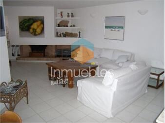https://www.gallito.com.uy/apartamento-en-brava-3-dormitorios-inmuebles-17399151