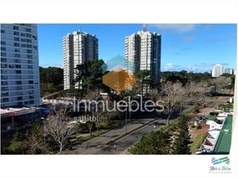 https://www.gallito.com.uy/en-alquiler-av-roosevelt-edificio-con-servicios-inmuebles-22537561