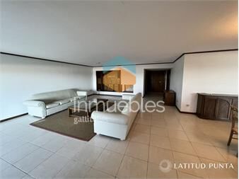 https://www.gallito.com.uy/venta-apartamento-3-dormitorios-frente-al-mar-en-peninsula-inmuebles-22890154