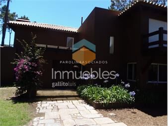 https://www.gallito.com.uy/venta-de-casa-de-4-dormitorios-en-laguna-blanca-inmuebles-22700566