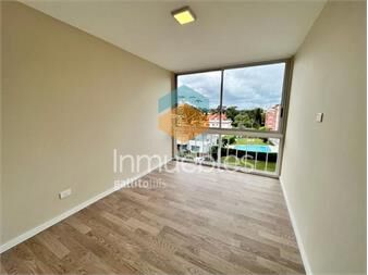 https://www.gallito.com.uy/apartamento-en-playa-mansa-1-dormitorio-reciclado-inmuebles-23597365