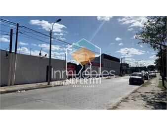 https://www.gallito.com.uy/impresionante-terreno-salida-a-2-calles-enormes-frentes-i-inmuebles-24614367