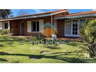 https://www.gallito.com.uy/casa-en-venta-de-3-dormitorios-en-playa-mansa-punta-del-es-inmuebles-25033372