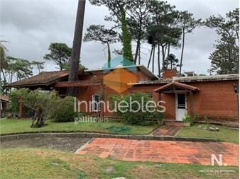 https://www.gallito.com.uy/casa-en-mansa-en-venta-inmuebles-25034603
