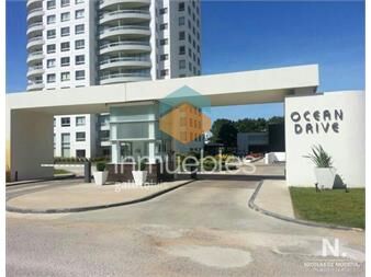 https://www.gallito.com.uy/apartamento-de-2-dormitorios-en-edificio-ocean-drive-punt-inmuebles-25035735