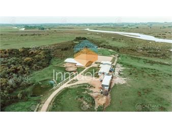 https://www.gallito.com.uy/venta-de-centro-ecuestre-maldonado-inmuebles-25417884