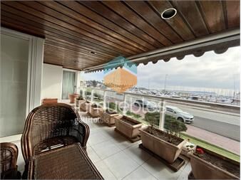 https://www.gallito.com.uy/edificio-frente-al-puerto-inmuebles-25649185