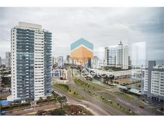 https://www.gallito.com.uy/apartamento-en-mansa-3-dormitorios-inmuebles-21529356