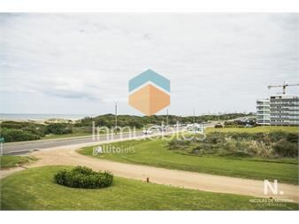 https://www.gallito.com.uy/apartamento-de-4-dormitorios-en-brava-punta-del-este-inmuebles-23627452