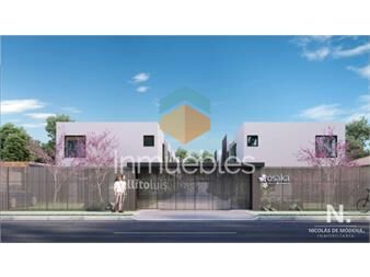 https://www.gallito.com.uy/casa-de-3-dormitorios-en-excelente-zona-de-carrasco-con-bar-inmuebles-25036872
